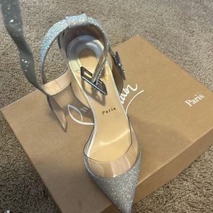 Christian Louboutin 👠